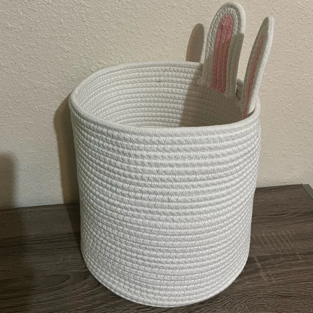 10” Bunny Rope Basket - Picture 3 of 7